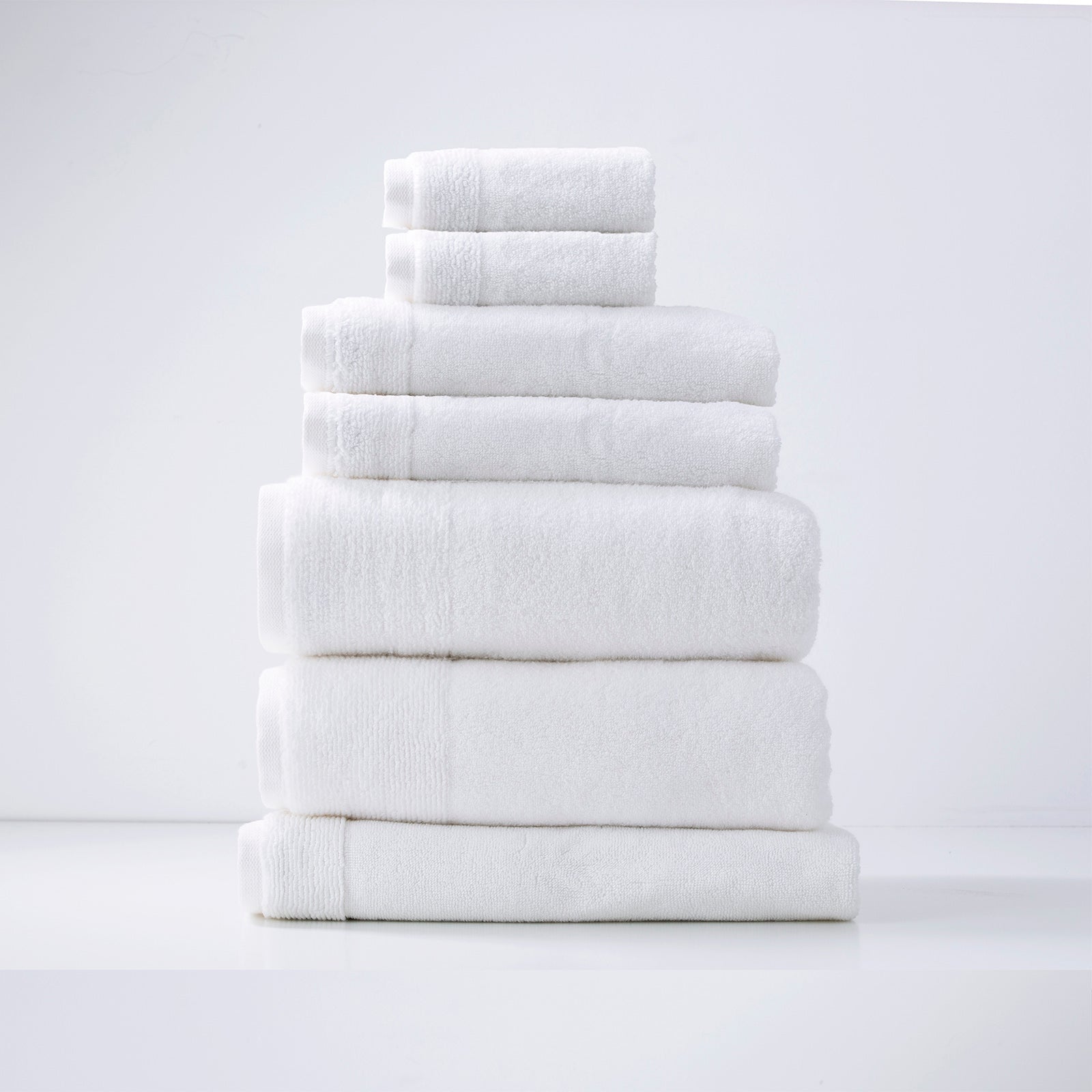 Renee Taylor Aireys 650 GSM Zero Twist 7 Piece Snow