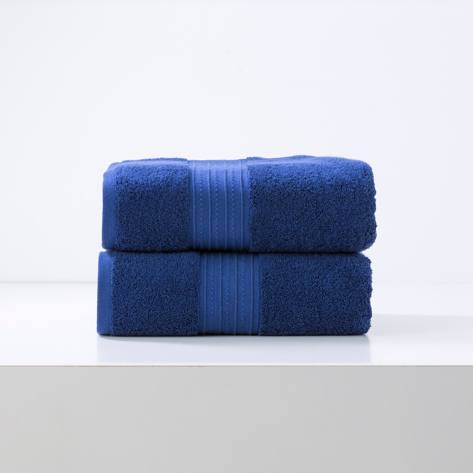 Renee Taylor Brentwood 650 GSM Low Twist 14 Piece Royal