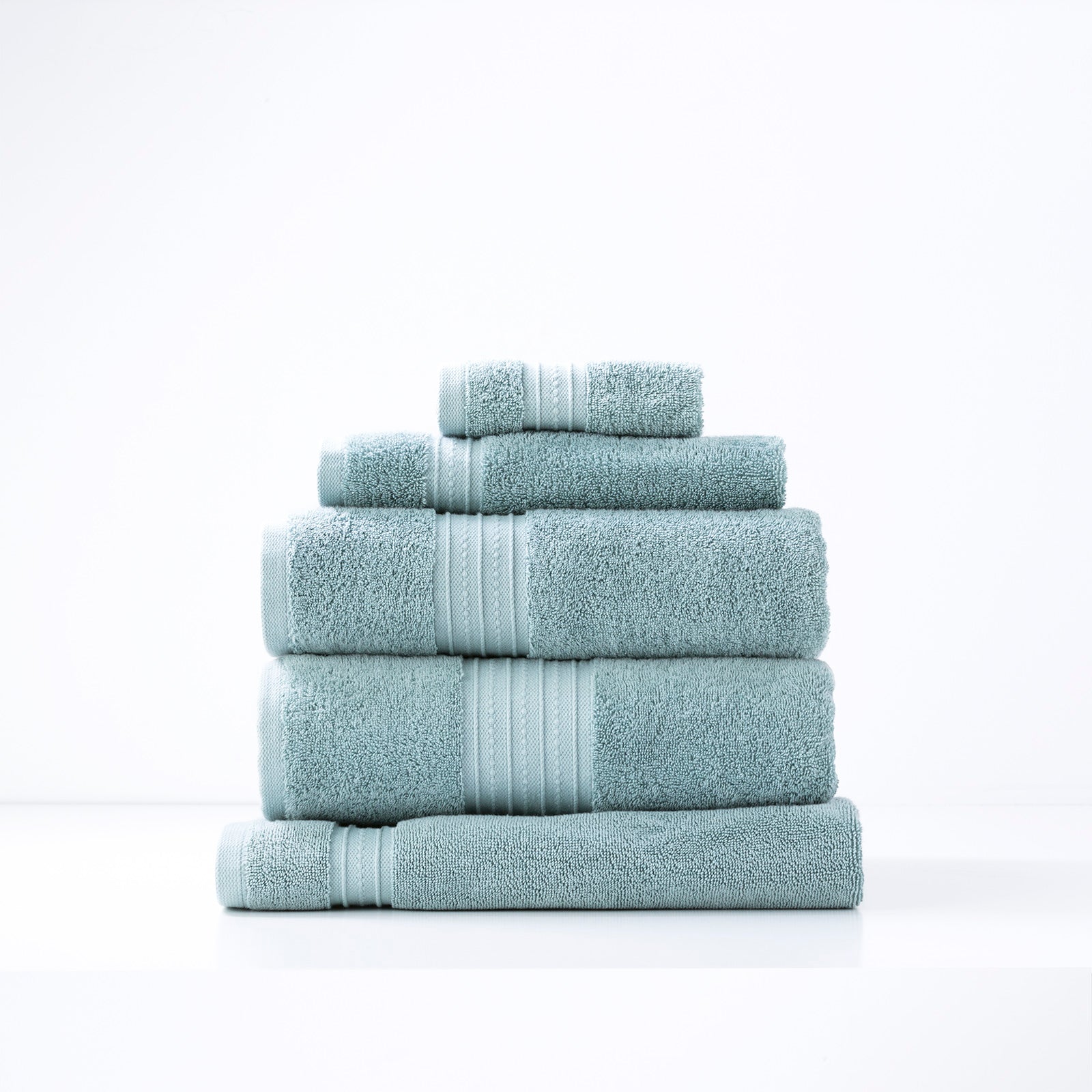 Renee Taylor Brentwood 650 GSM Low Twist 5 Piece Gray Mist