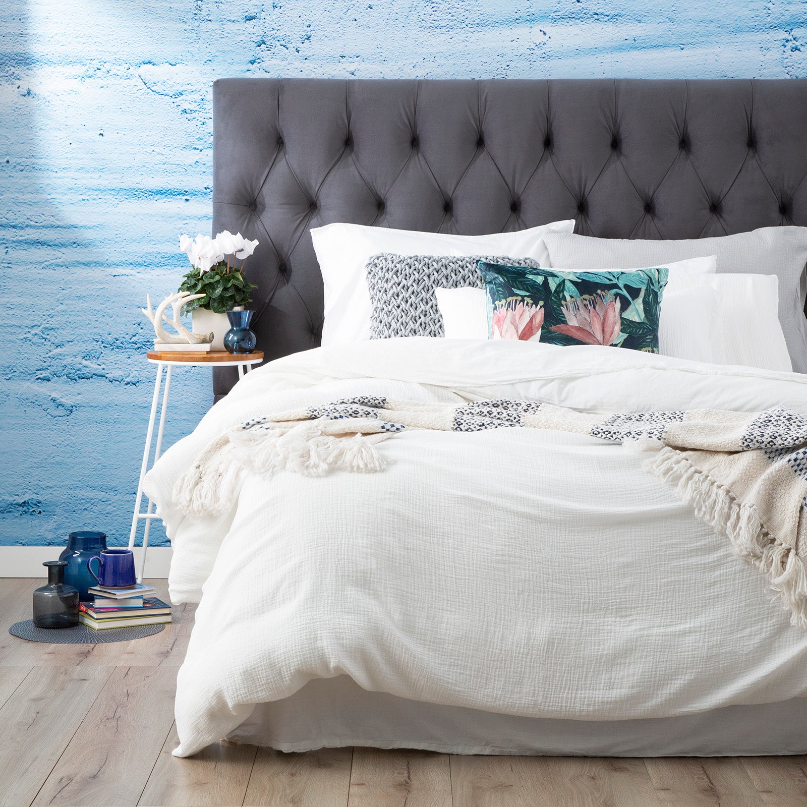 Renee Taylor Solana Washed Cotton Textured Quilt cover set Super King White