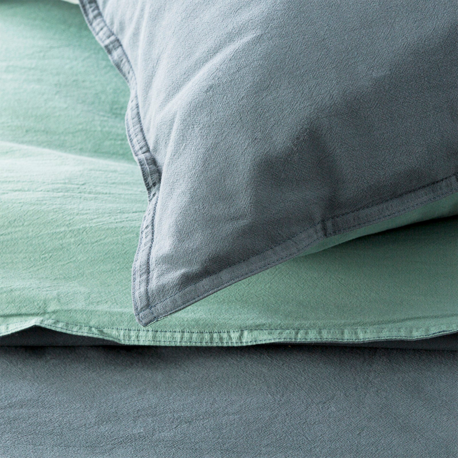 Renee Taylor Essentials Vintage stone washed reversible Quilt cover set Queen Mineral