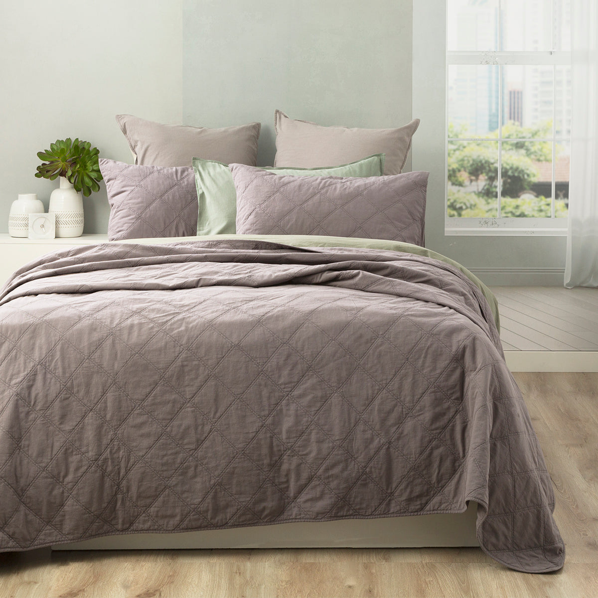 Renee Taylor Attwood Vintage Stone Washed Cotton Quilted Coverlet set Queen/King Charcoal