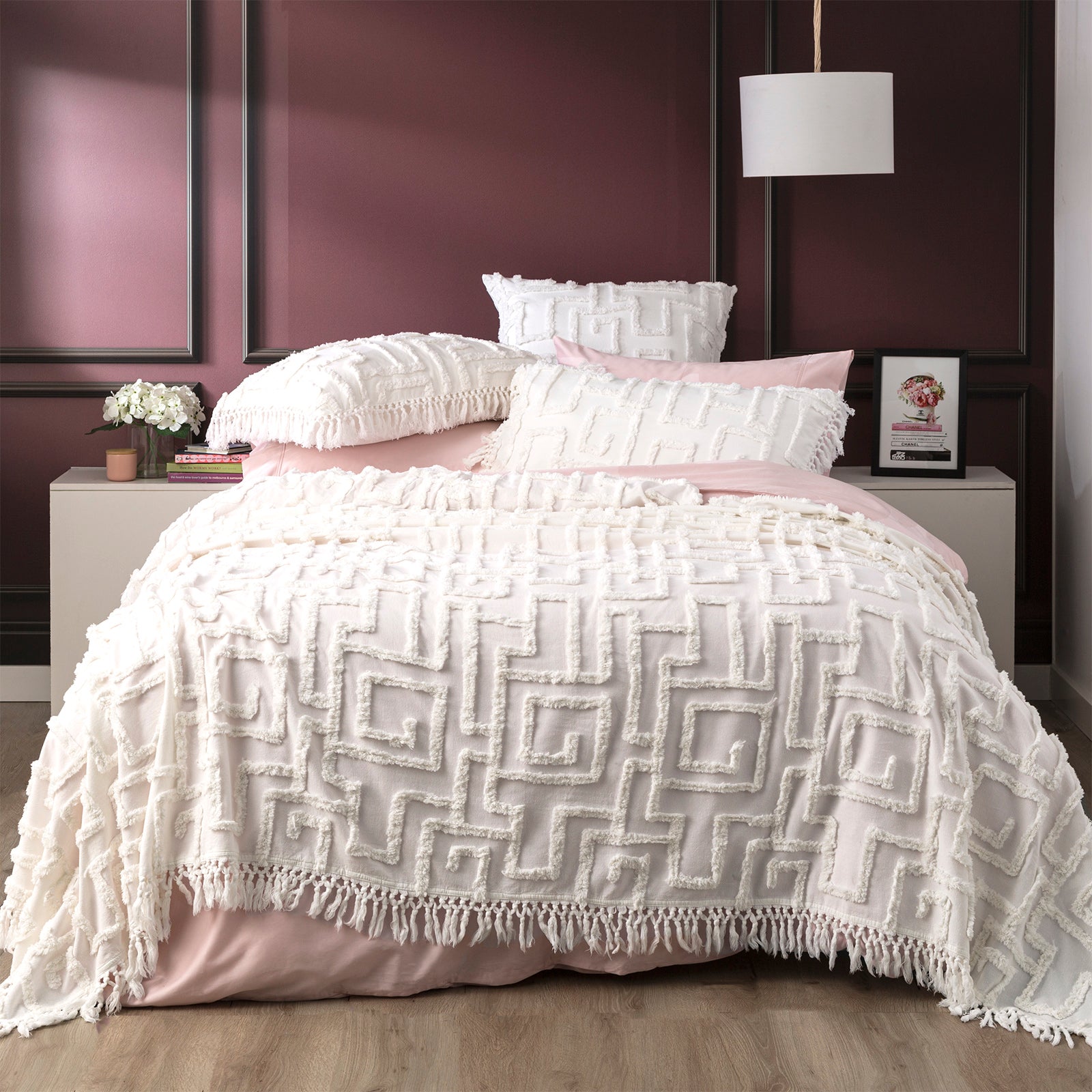 Renee Taylor Riley 100% Cotton Vintage Washed Tufted Bed Cover Set Queen/King White