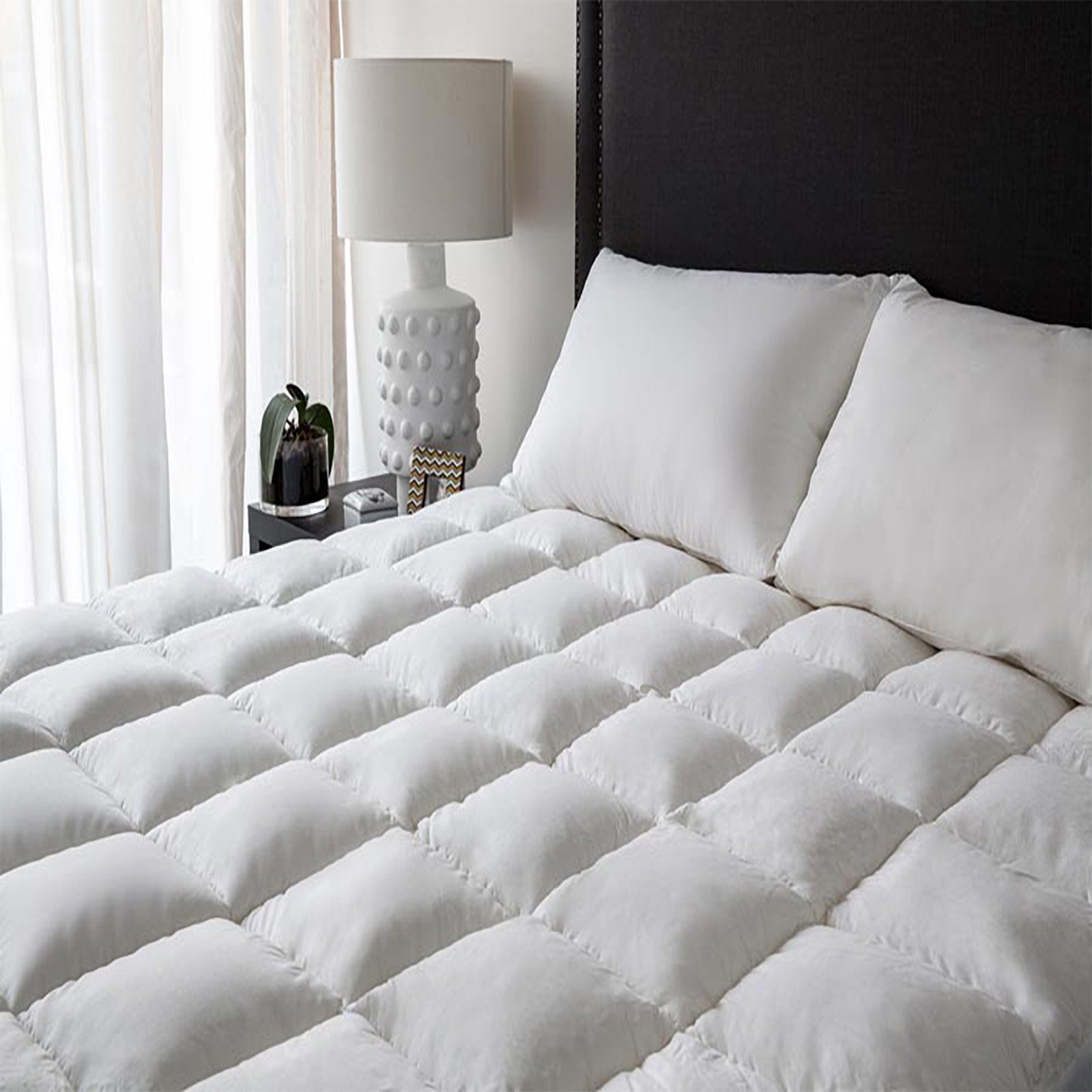 Renee Taylor Deluxe 1000 GSM High Loft Fully Fitted Mattress Topper King
