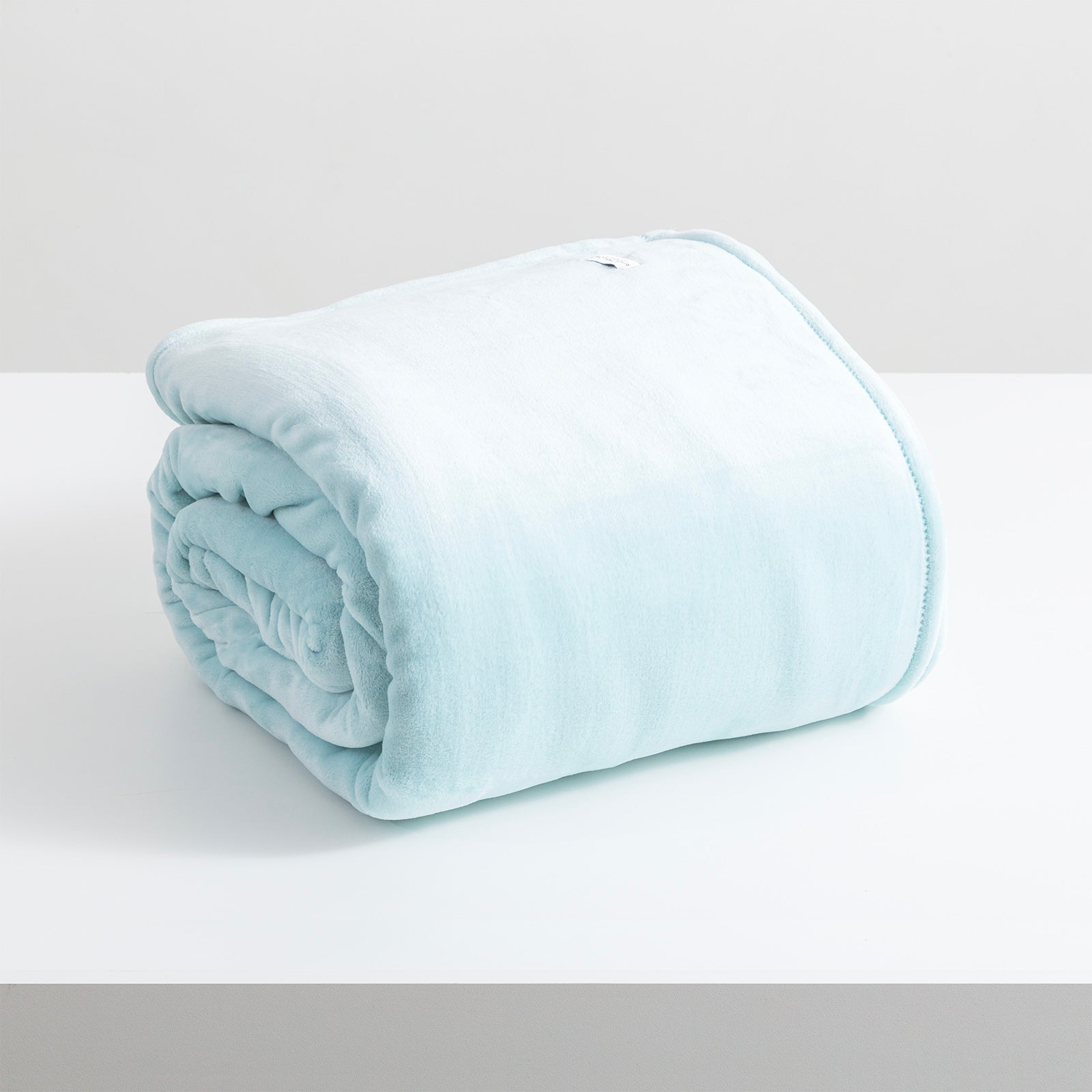 Renee Taylor Plush 380 GSM Ultra Soft Velvet Blanket Super King Blue