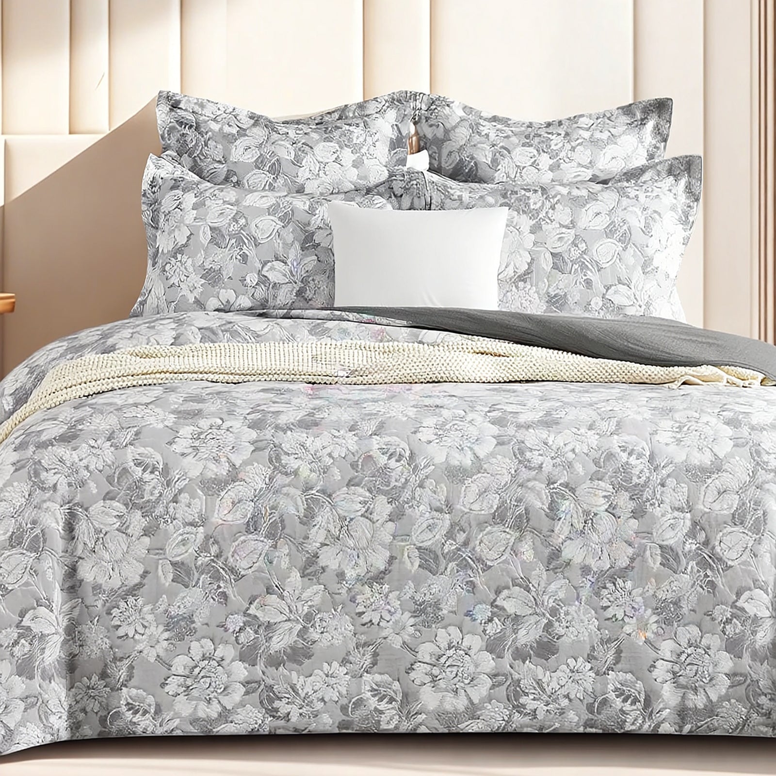Renee Taylor Sigma Jacquard Euro P/Case Charcoal