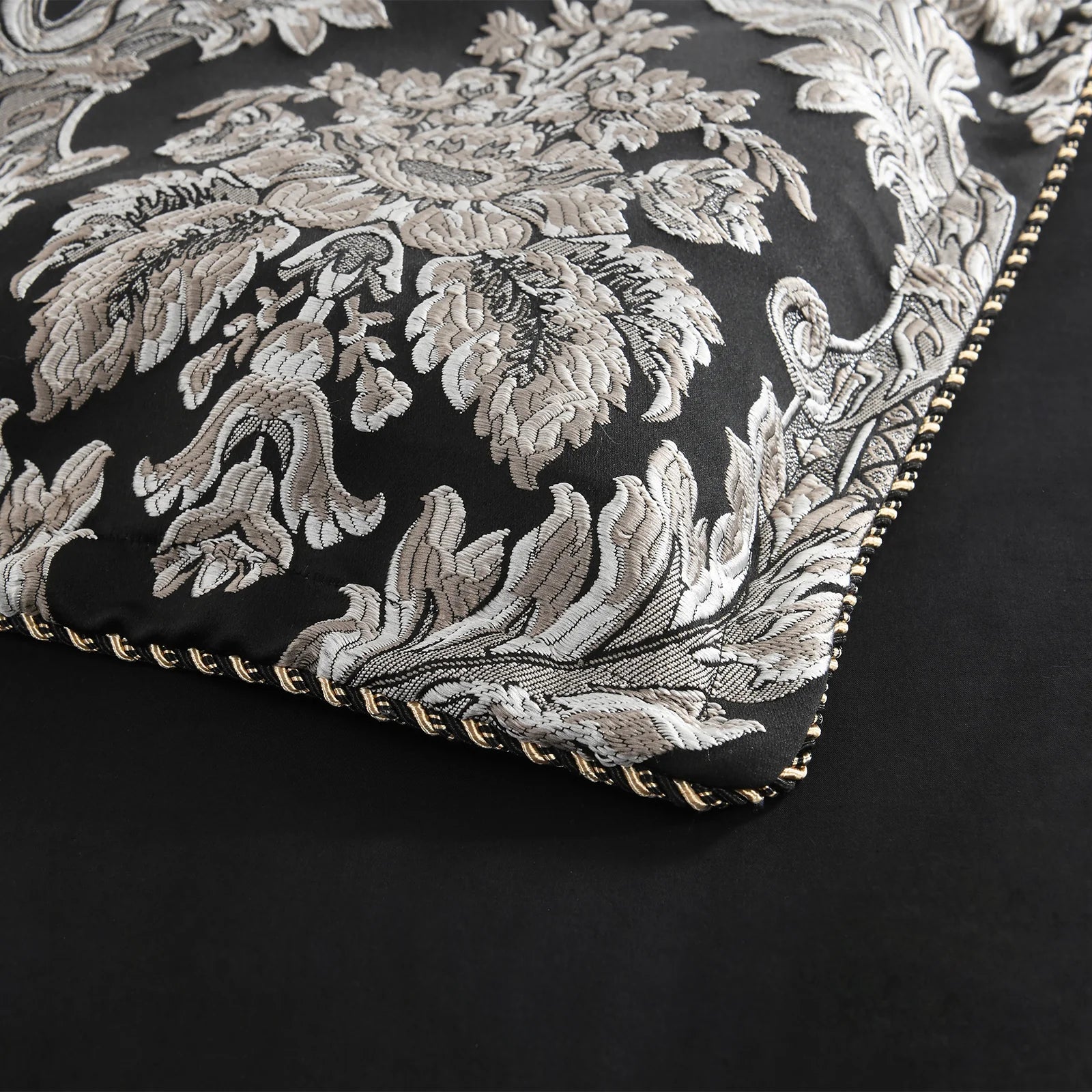 Renee Taylor Greta Jacquard Damask Quilt Cover Set – Champagne & Black