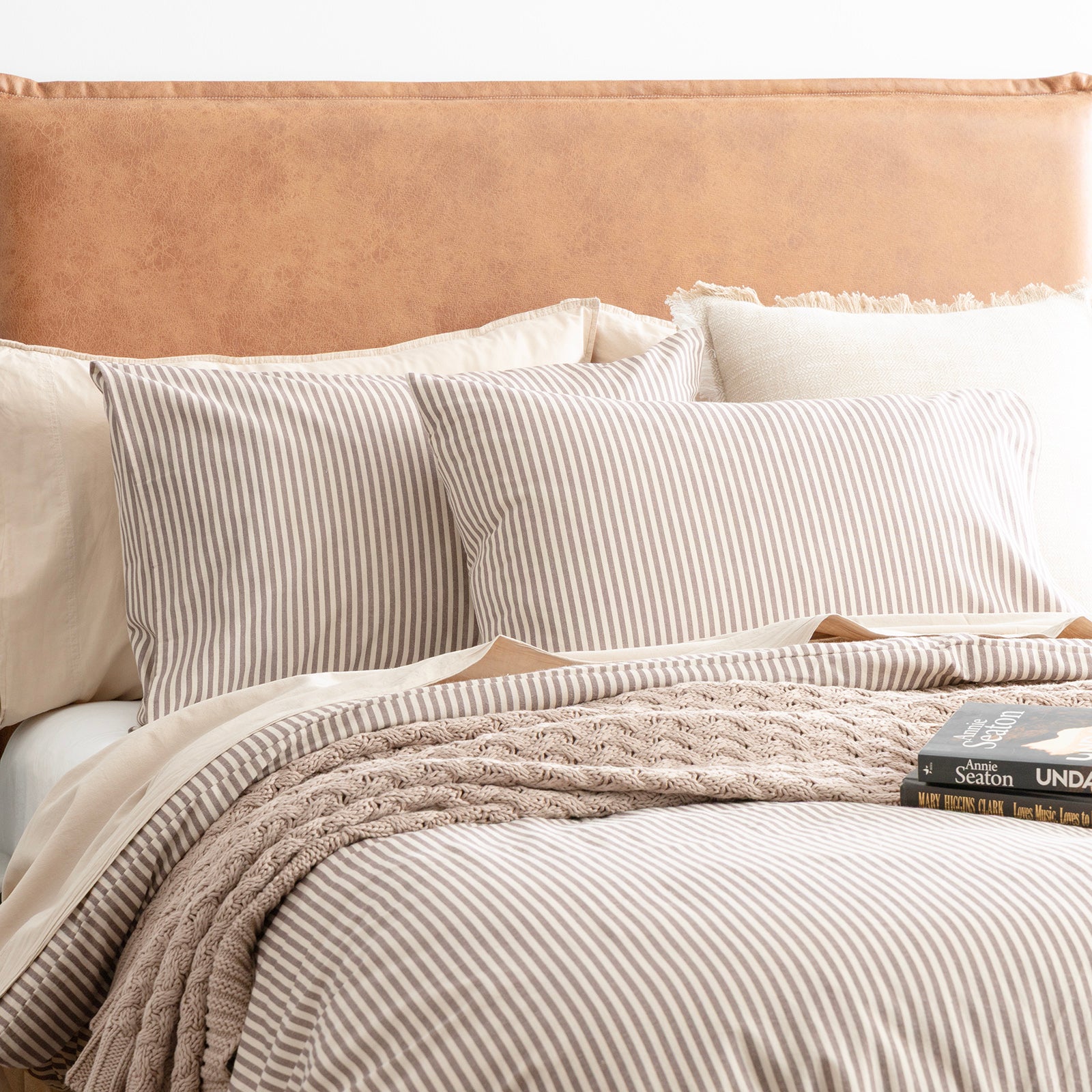 Park Avenue 175 GSM Egyptian Cotton Flannelette Quilt Cover Set