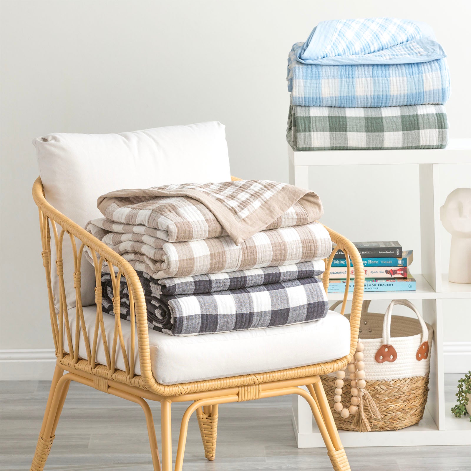 Renee Taylor Gingham Washed Cotton Yarn Dyed Revesible Textured Blanket Queen/King Ash