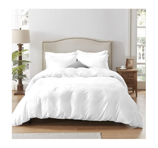 White cotton and polyester blend 250 thread count fitted sheet combo