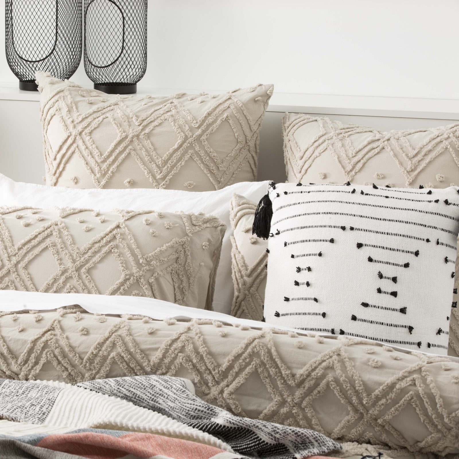 Park Avenue Medallion cotton Vintage washed Tufted Quilt Cover set Super King Sage