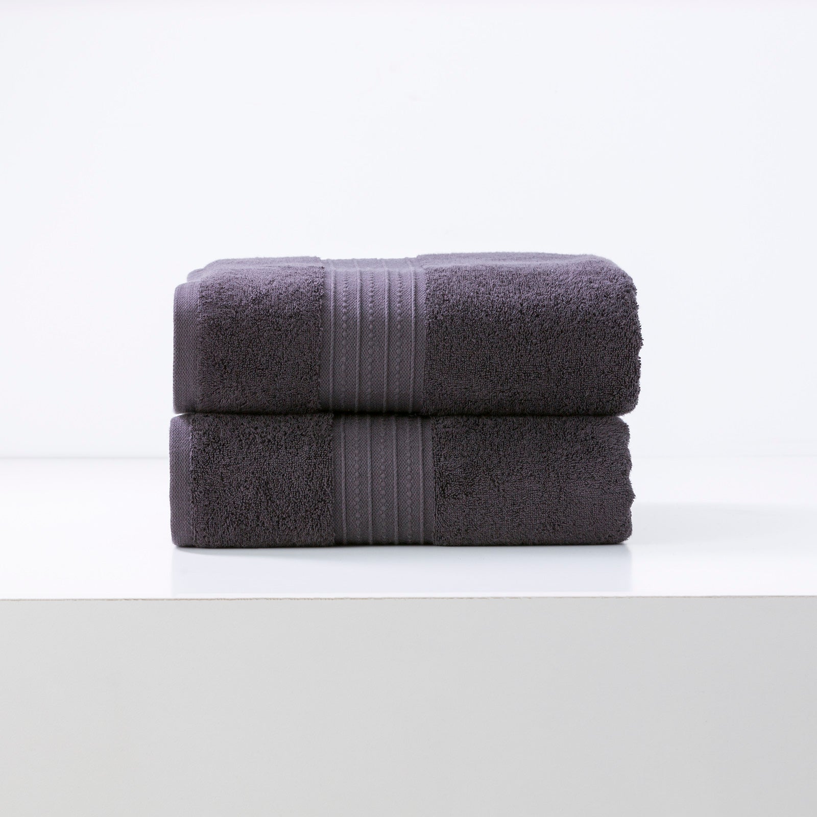 Renee Taylor Brentwood 650 GSM Low Twist 14 Piece Carbon