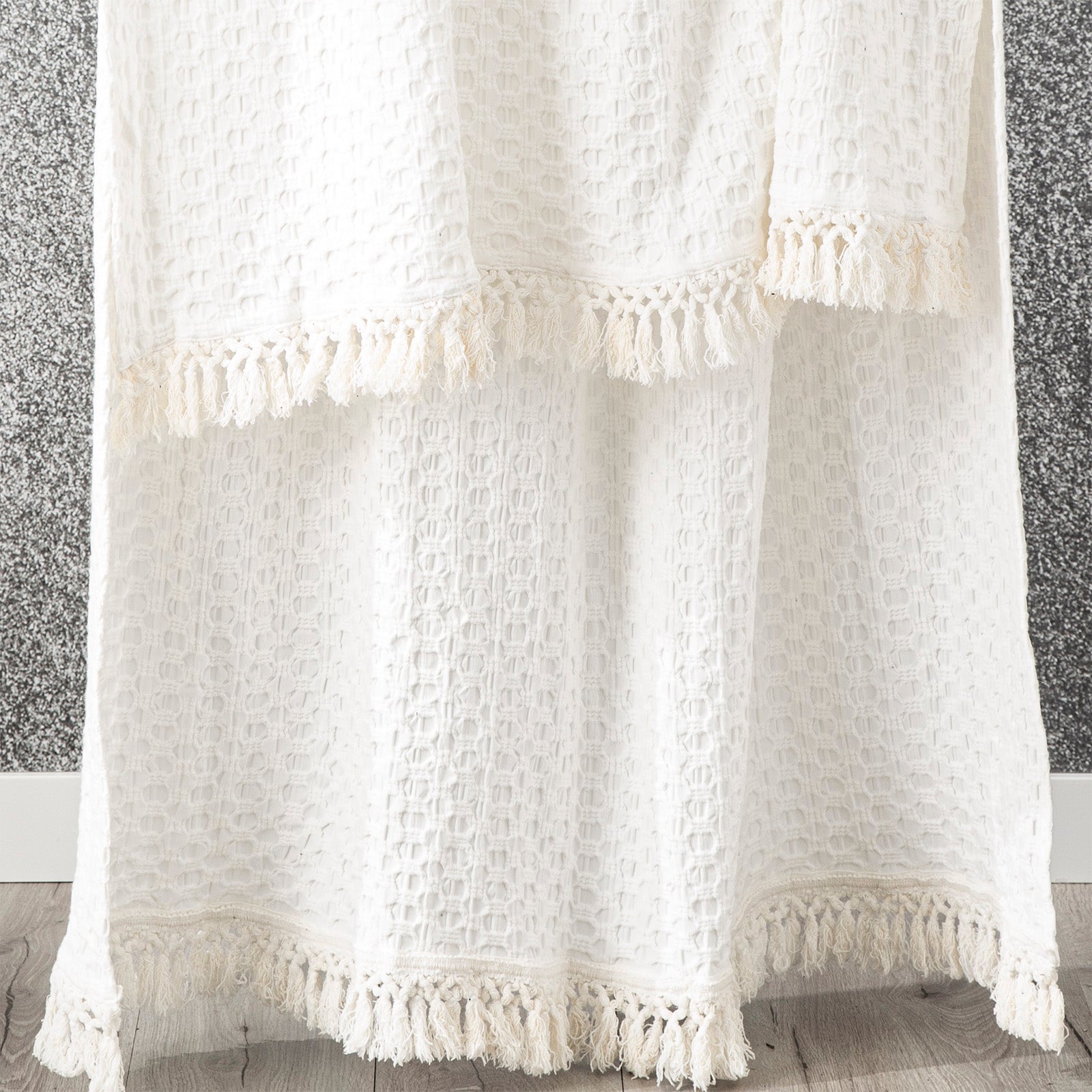 Renee Taylor Alysian Throw 130x200 cms White