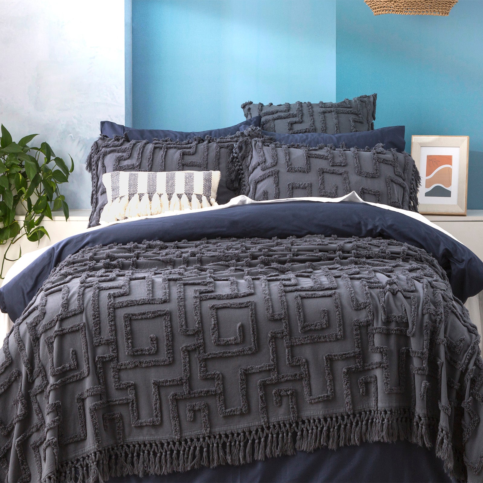 Renee Taylor Riley 100% Cotton Vintage Washed Tufted Bed Cover Set Queen/King Slate