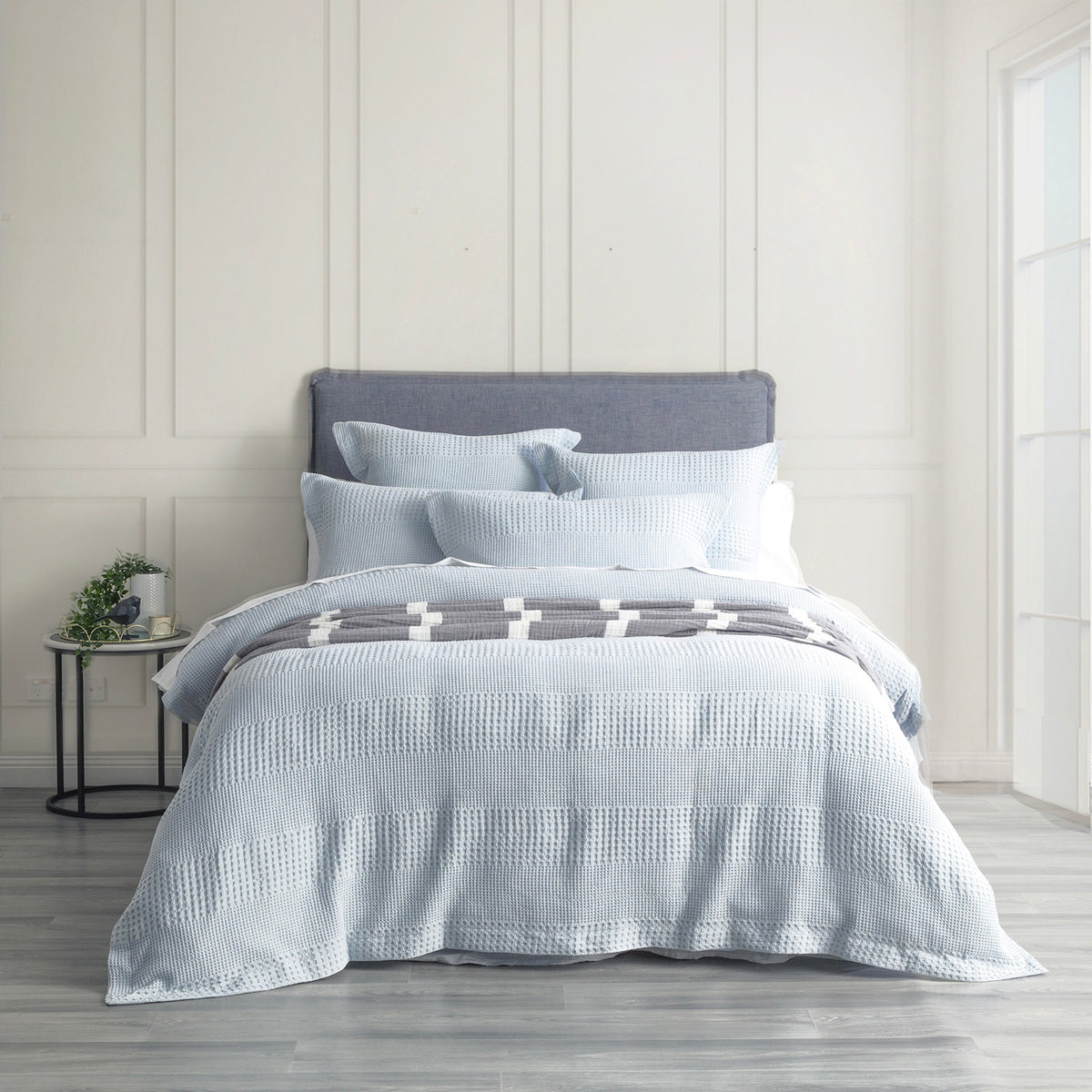 Renee Taylor Elegance Waffle Cotton Jacquard Quilt Cover Set - Super King - Sky