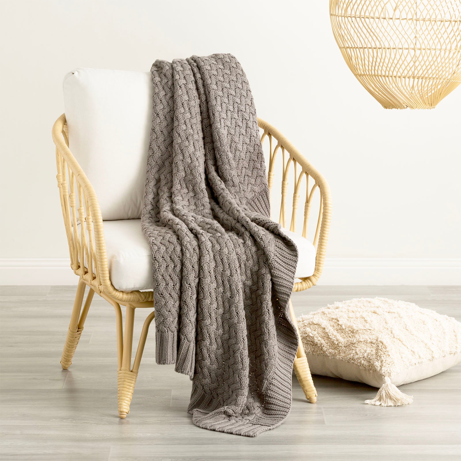 Renee Taylor Lenni 100% Cotton Knitted Throw 130 x 170 Cms Charcoal