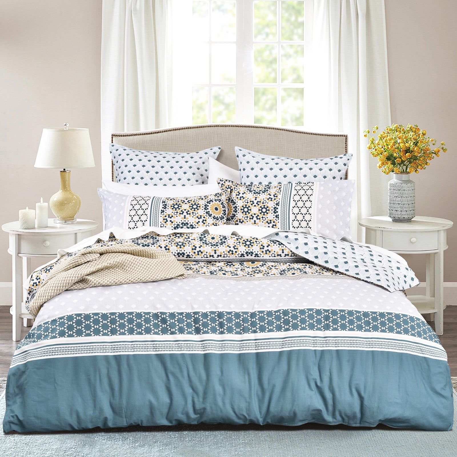 Renee Taylor 300 TC Cotton Reversible Quilt Cover Sets King Benitta