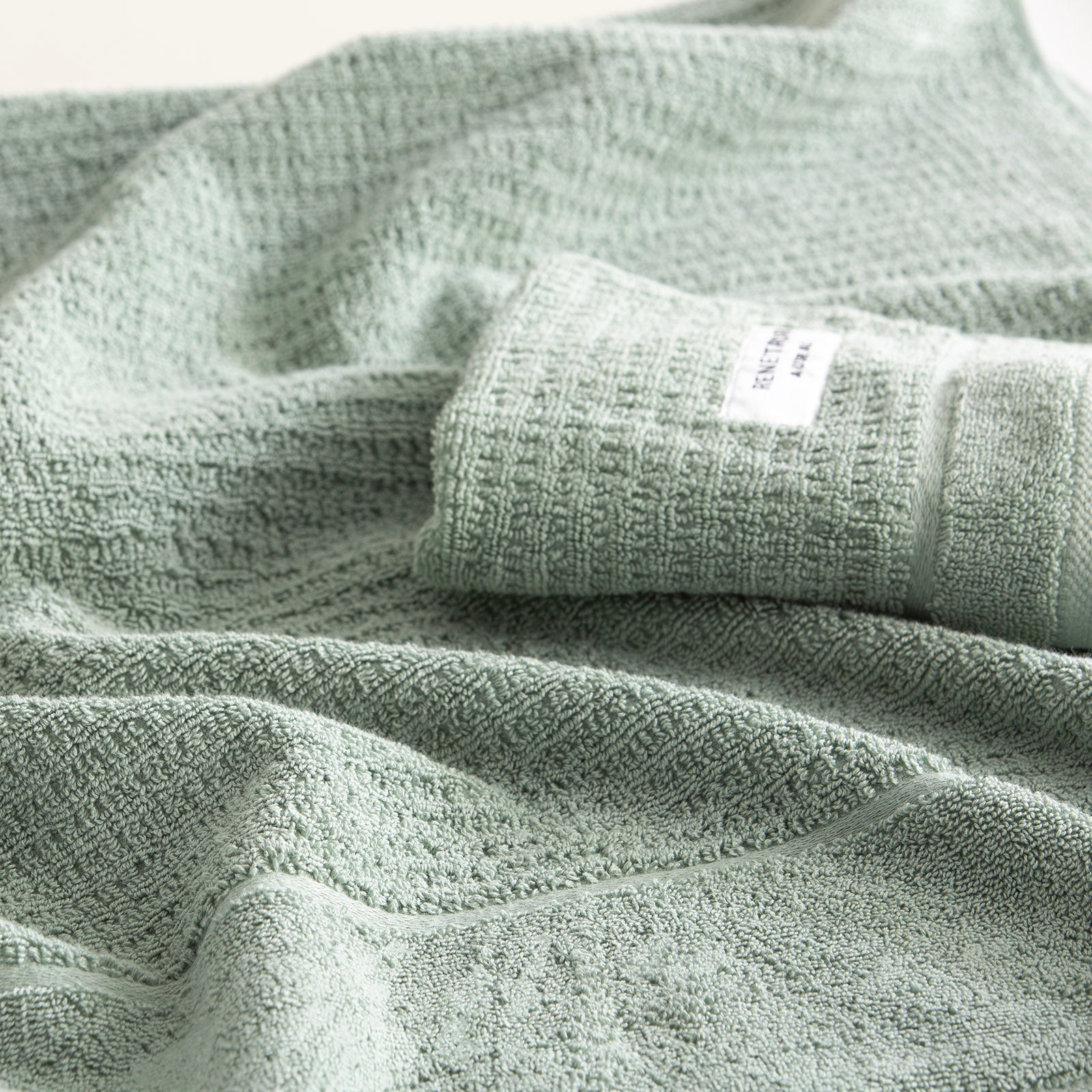 Renee Taylor Cambridge 650 GSM Textured 5 Piece pack Eucalyptus