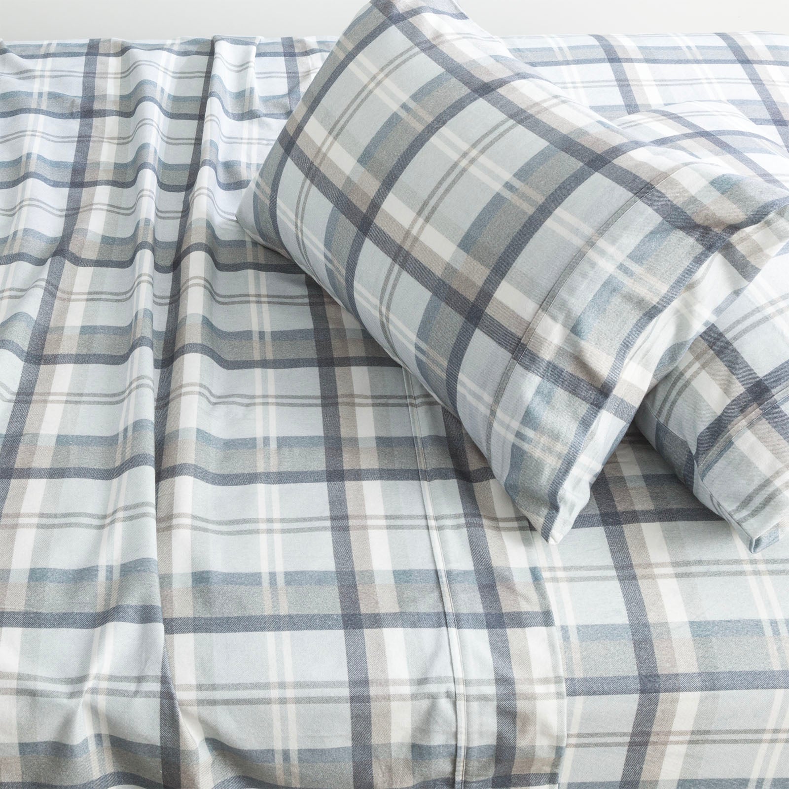 Park Avenue 175 GSM Egyptian Cotton Flannelette Sheet Set Mega King Heathered Plaid