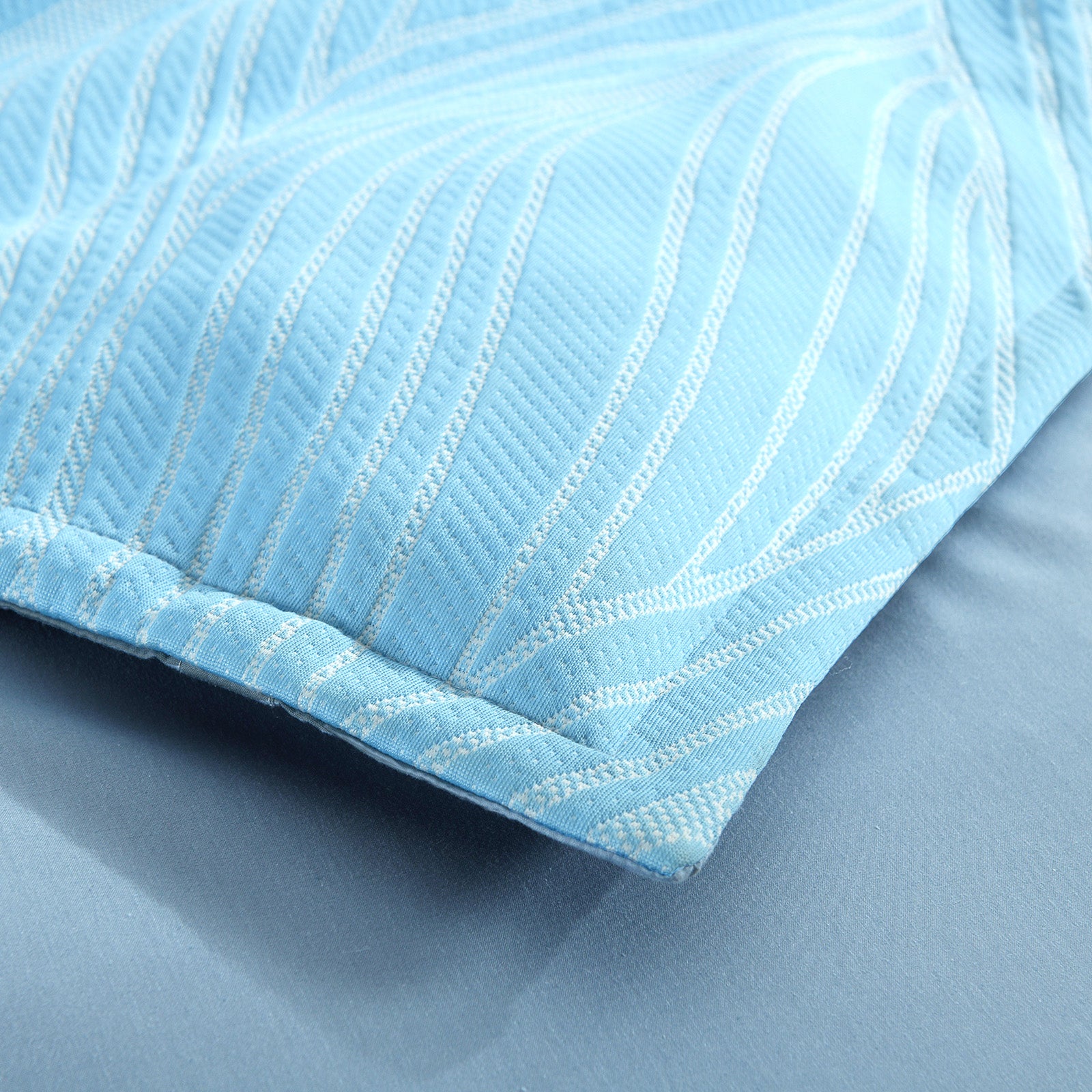 Renee Taylor Oscillate Jacquard