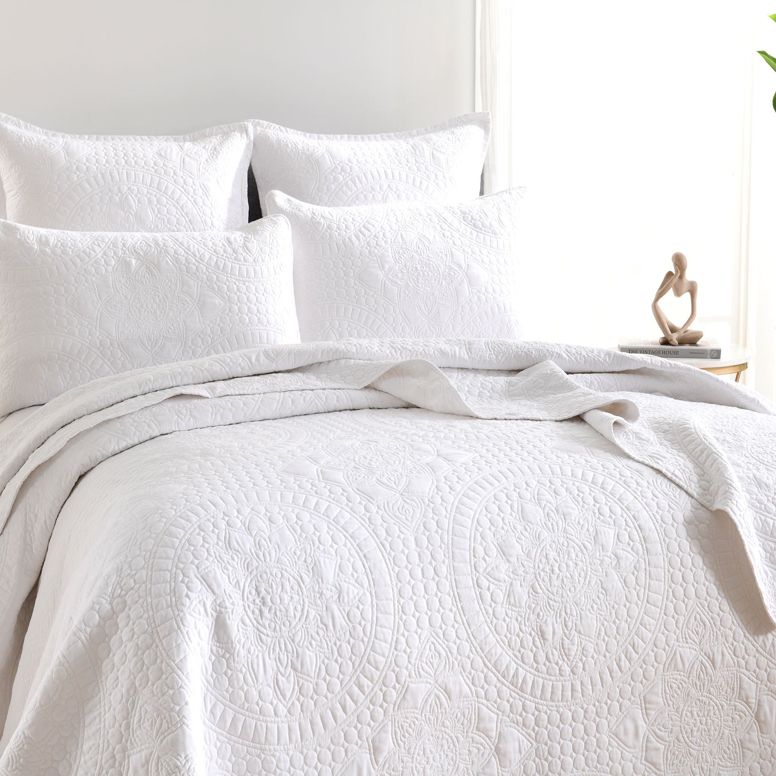 Renee Taylor Asher Jacquard Euro P/ C White