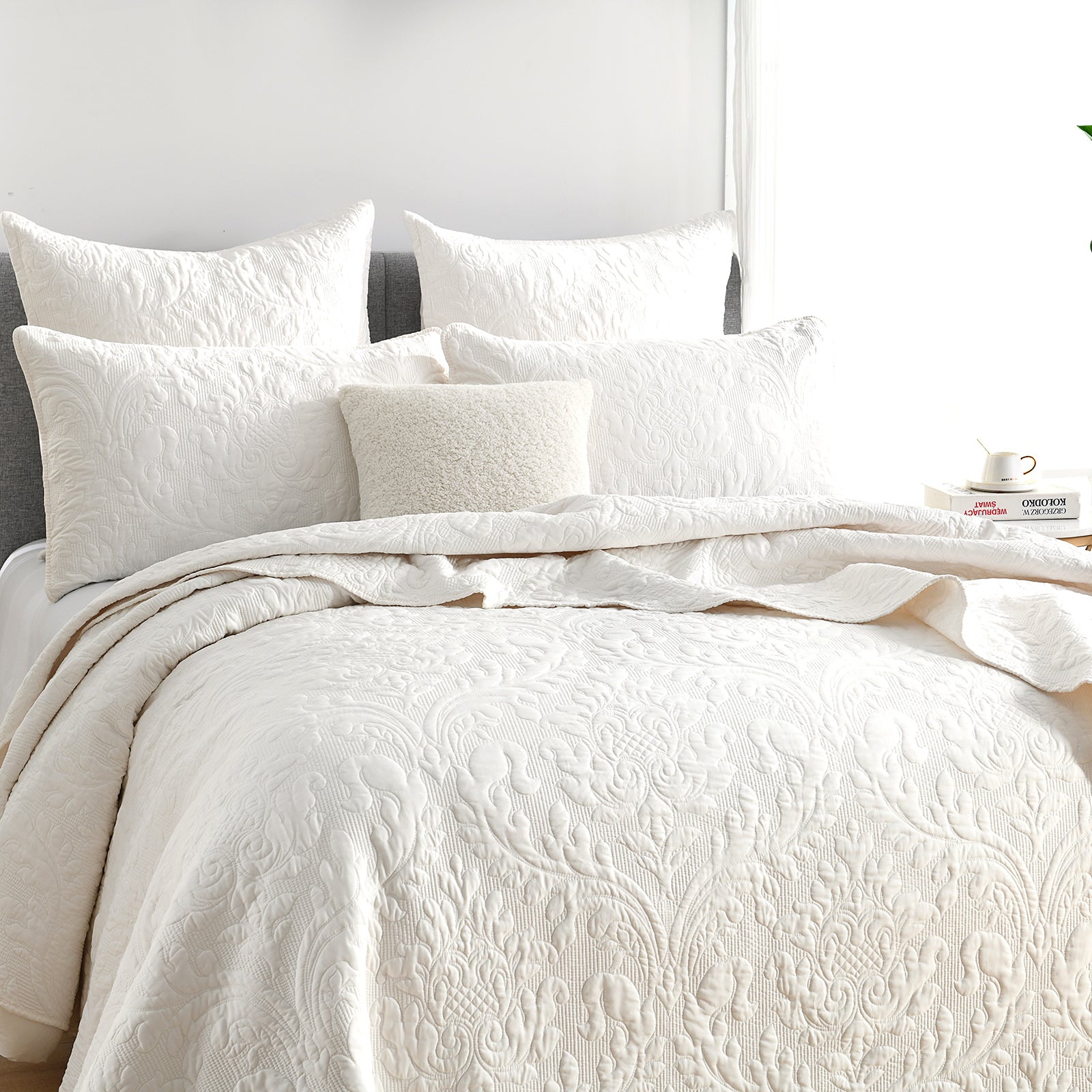 Renee Taylor Berlin Jacquard