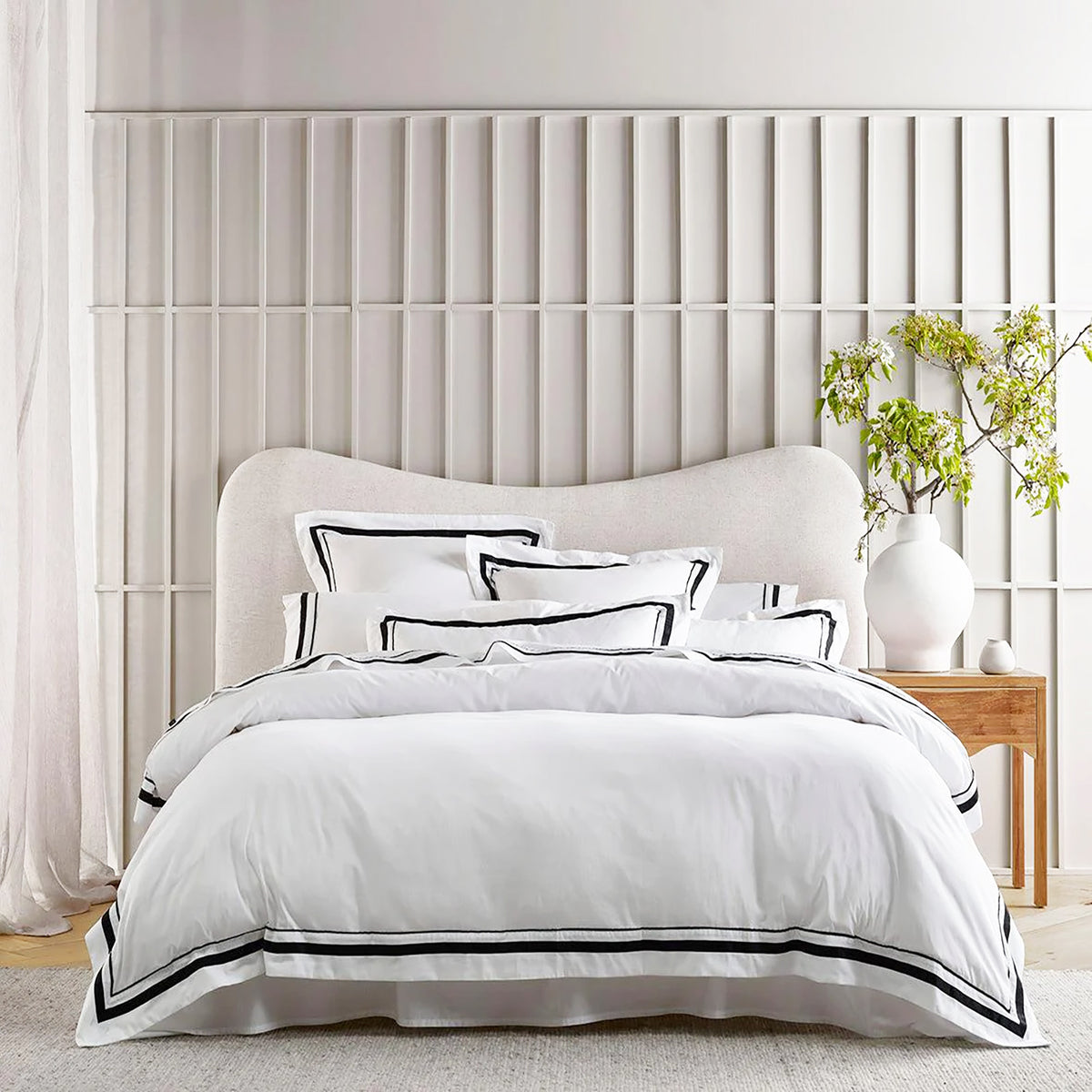 Renee Taylor Cloud 1000 TC Egyptian Cotton Quilt Cover Set — White Charcoal - Queen - White Charcoal