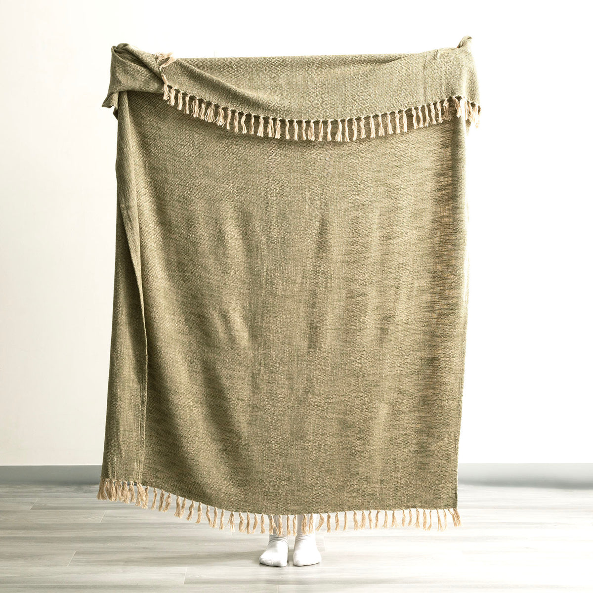 Renee Taylor Surrey Chevron Yarn-Dyed Throw 130 x 170 cm