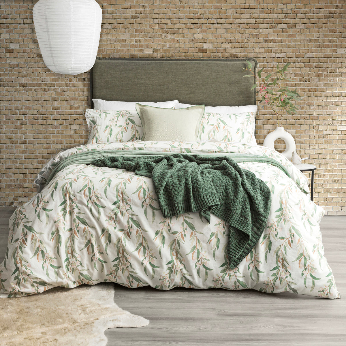 Park Avenue 175 GSM Egyptian Cotton Flannelette Quilt Cover Set - Queen Gumnut