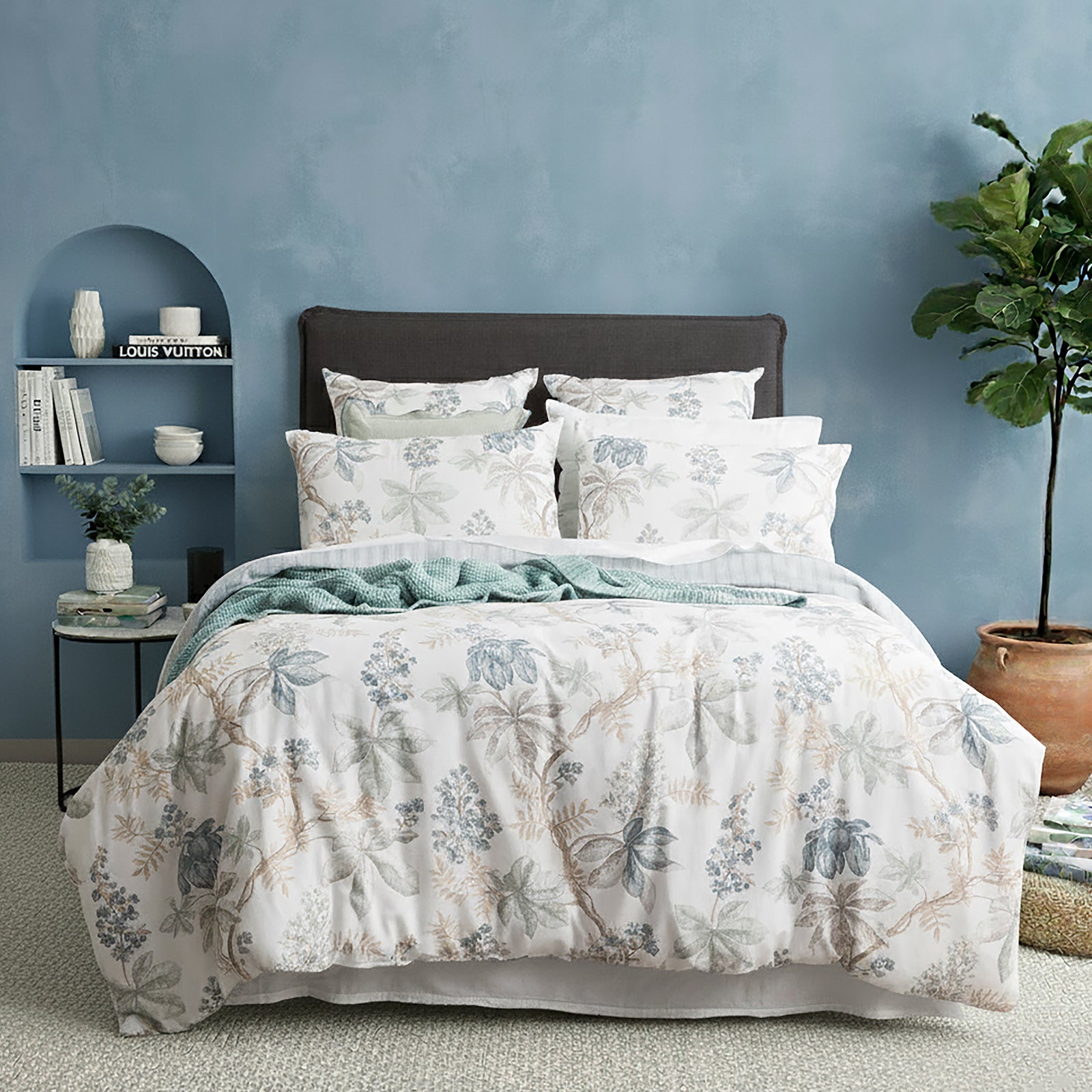 Renee Taylor Textured Cotton Slub Reversible Quilt Cover Set King Floral Vine