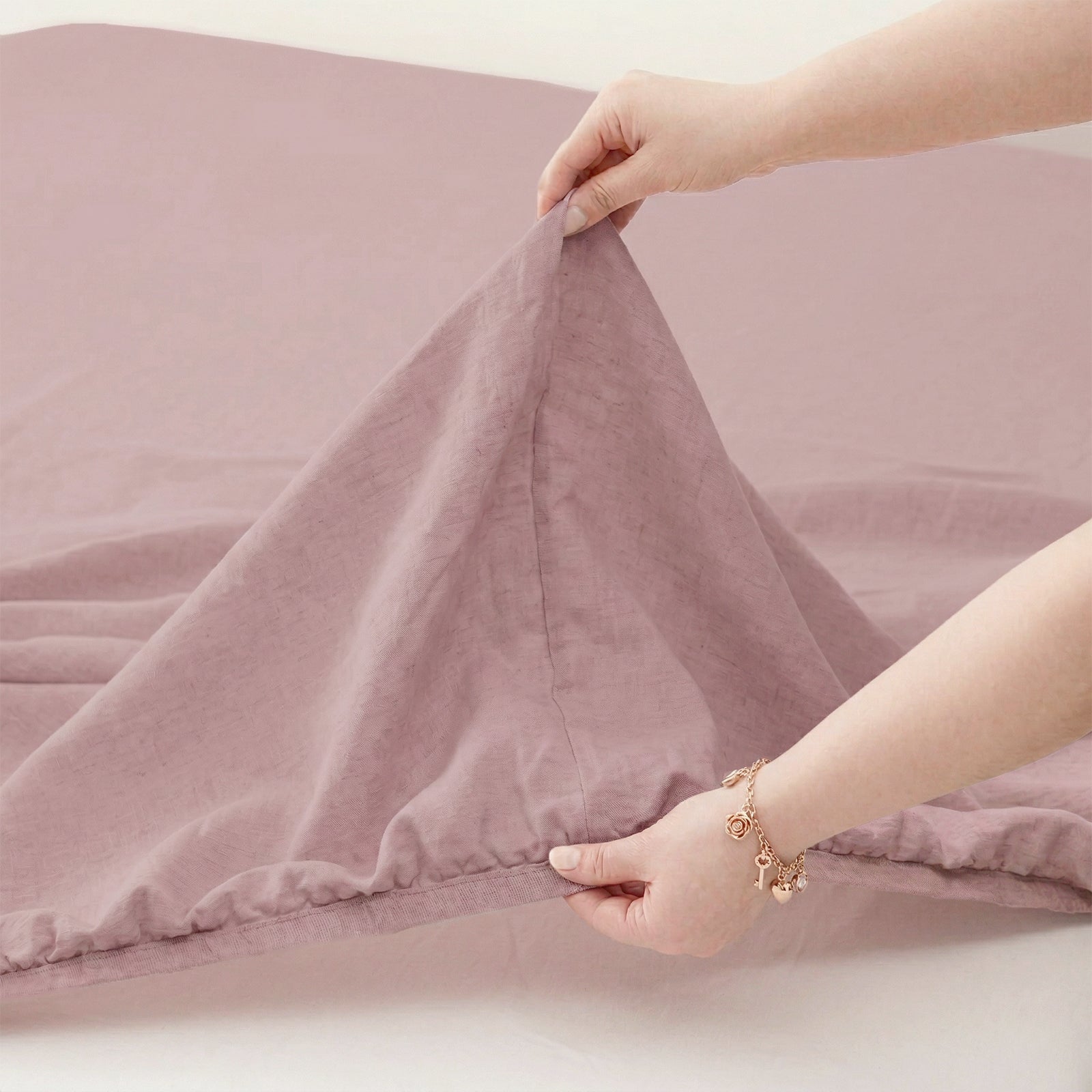 Renee Taylor Washed Linen Cotton Sheet Set