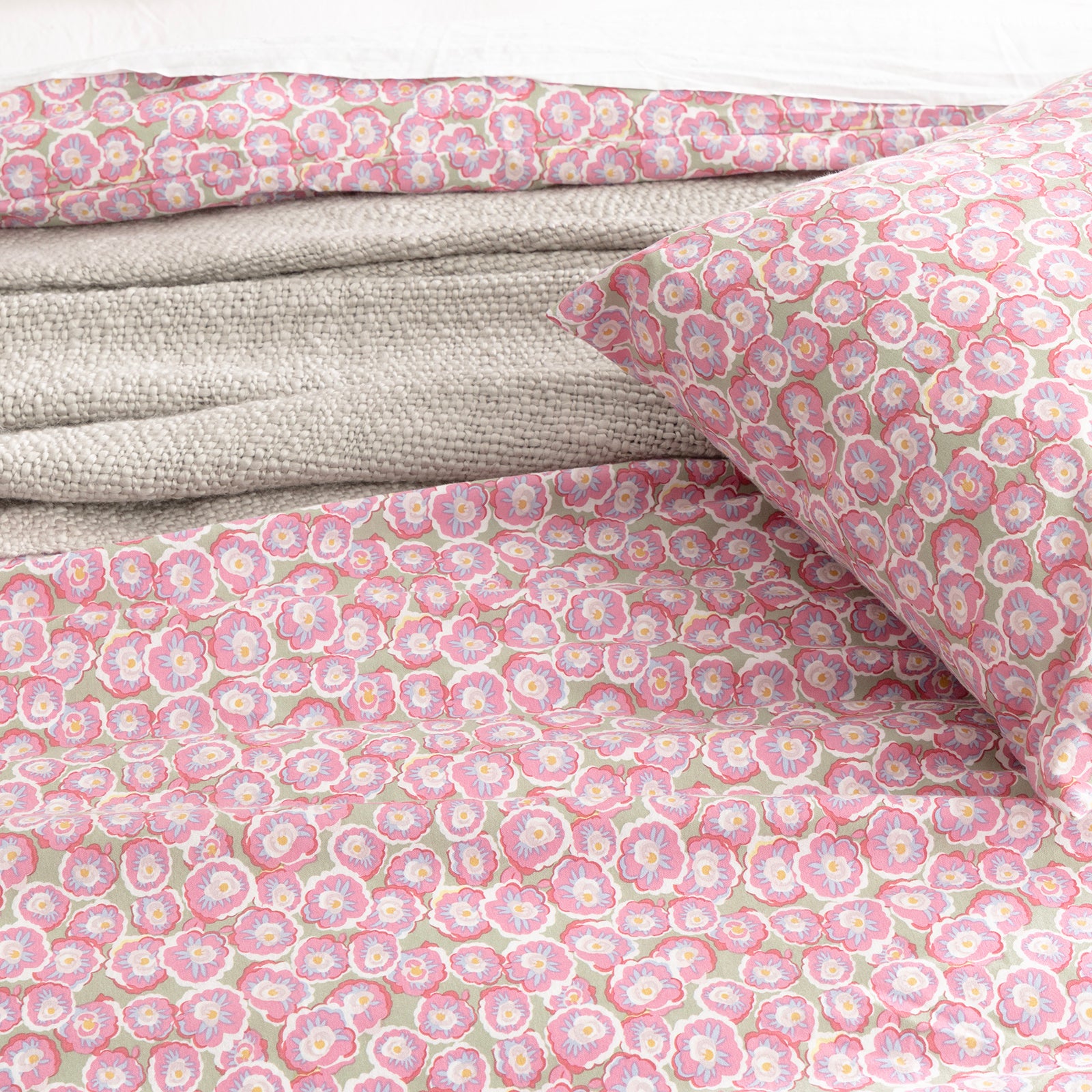 Park Avenue 175 GSM Egyptian Cotton Flannelette Quilt Cover Set King Ditty