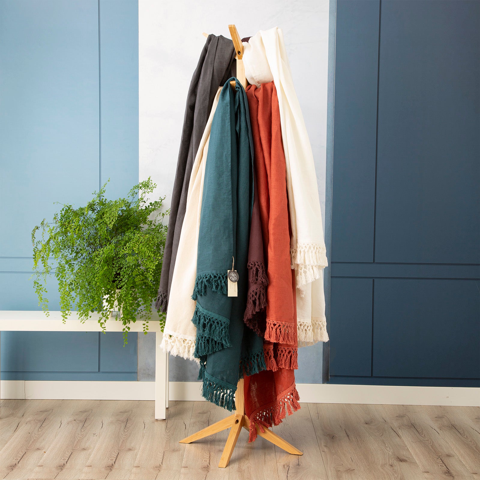 Renee Taylor Cavallo Stone washed 100% Linen Throw 130 x 200 Cms NATURAL