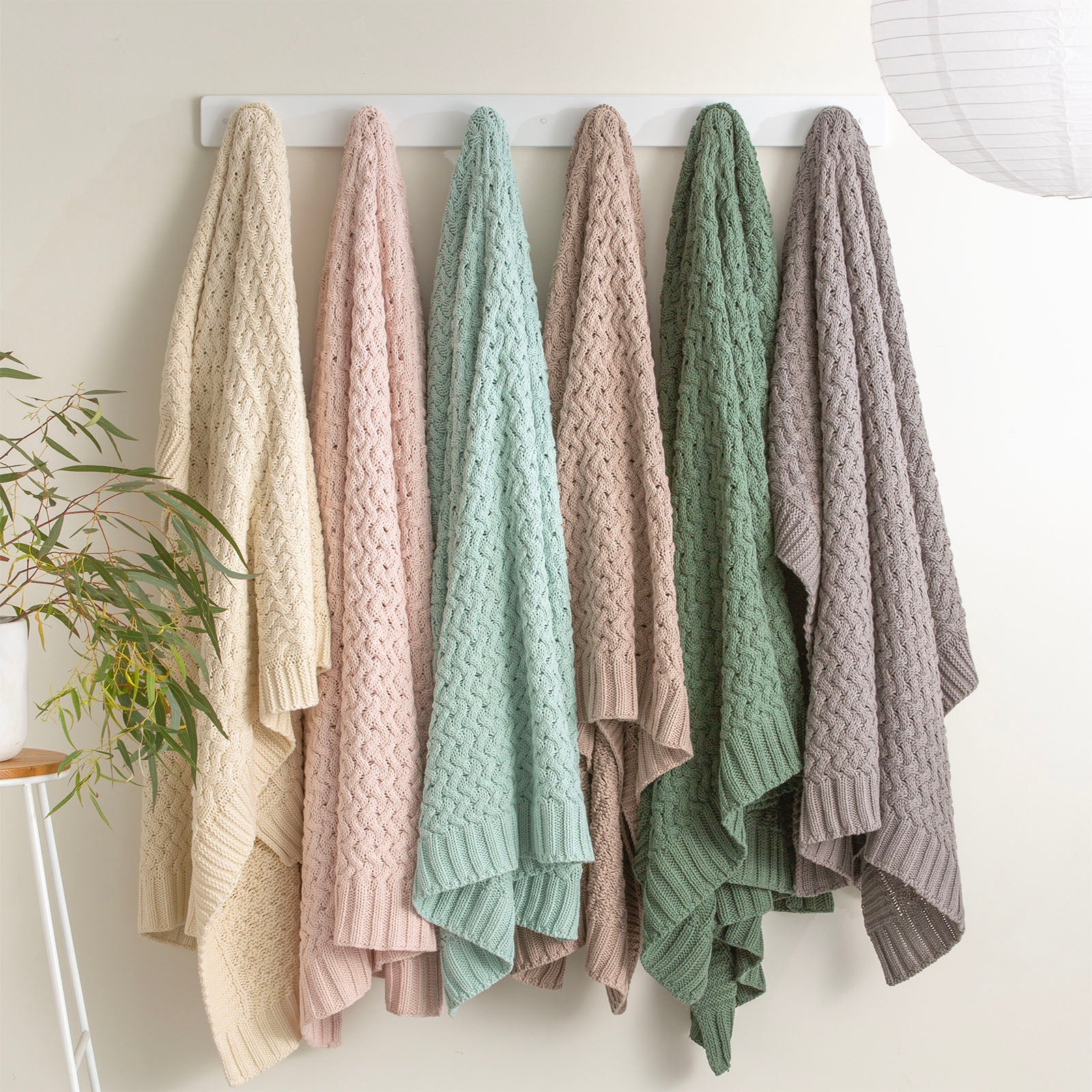 Renee Taylor Lenni 100% Cotton Knitted Throw 130 x 170 Cms Primrose